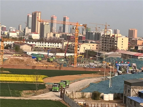 住在石家莊.企業(yè)建在石家莊.更要熱愛(ài)石家莊.為石家莊建設(shè)發(fā)展作貢獻(xiàn)—躍迪集團(tuán)董事長(zhǎng)呂洪濤